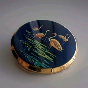 STRATTON Powder Compact BLUE w/ PINK FLAMINGOS Water Scene Gold Tone With Powder